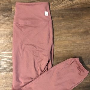 Vuori jogger leggings